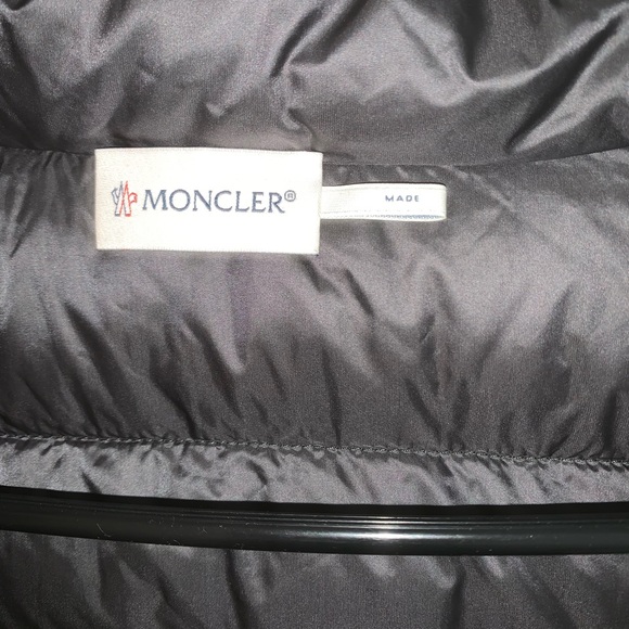 Authentic Moncler Coat - Picture 5 of 6